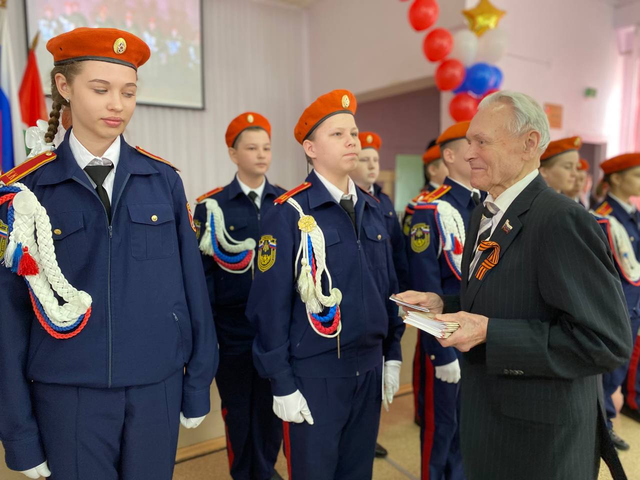 21 апреля на базе средней школы №2 в Новой Майне состоялось кустовая встреча председателей Совета ветеранов и их заместителей