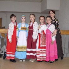 30 апреля в Ульяновске прошёл III Межрегиональный фольклорный фестиваль фольклорных коллективов и ансамблей народной песни «Гуляние на Красную горку».