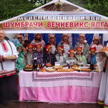 Сегодня в Ульяновске во Владимирском саду состоялся Областной национальный мордовский праздник «Шумбрат»