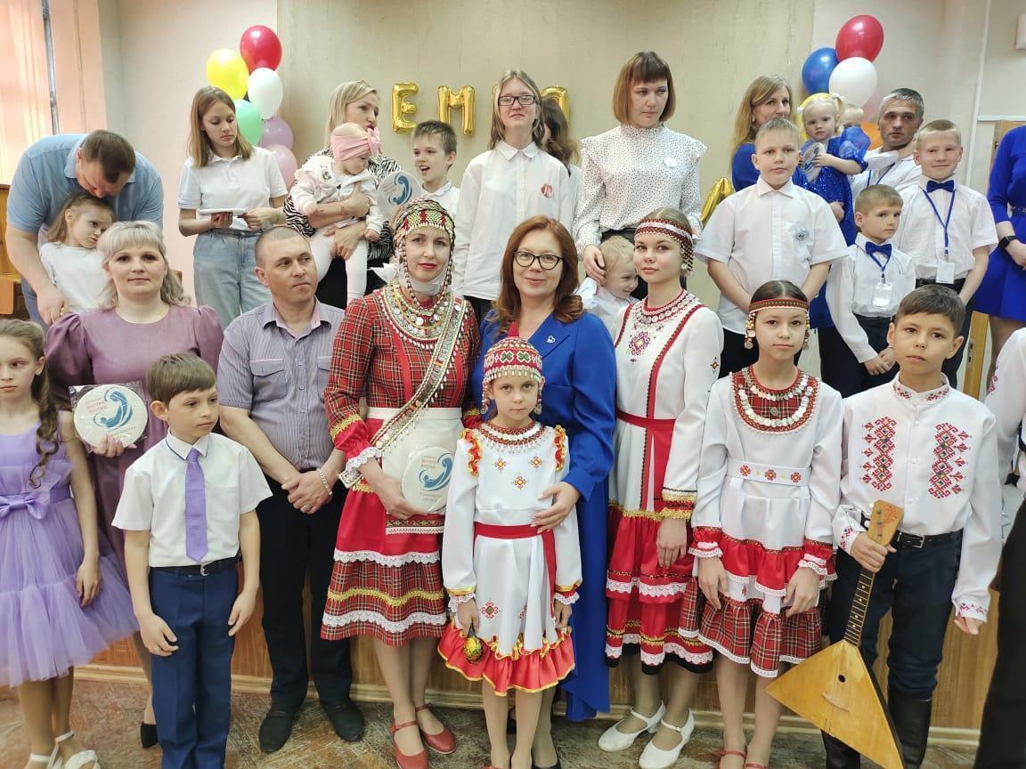 В Ульяновской области проходит ежегодный областной конкурс «Семья года».