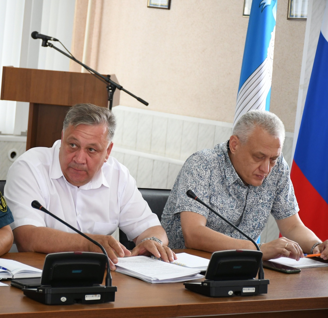 Сегодня глава администрации Мелекесского района Сергей Сандрюков принял участие в комиссии по чрезвычайным ситуациям в Димитровграде.