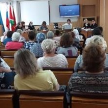 Отделом опеки и попечительства Управления образования администрации МО «Мелекесский район» проведено совещание опекунов и приемных родителей. Отделом опеки и попечительства Управления образования администрации МО «Мелекесский район» проведено совещание опекунов и приемных родителей.